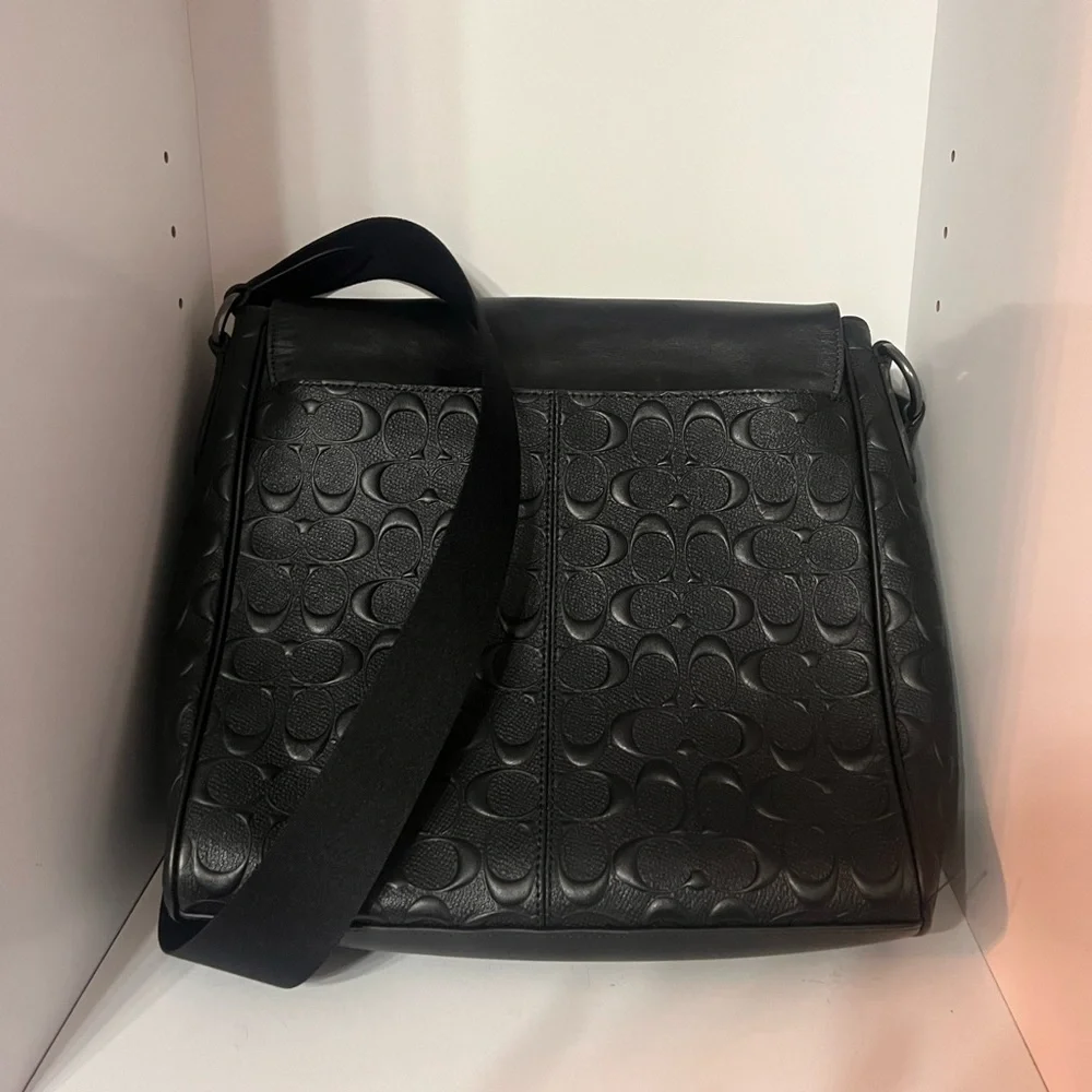 Coach messenger bag
